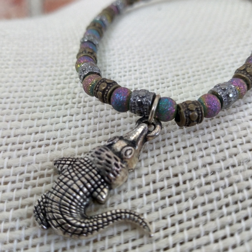 Crocodile beaded bracelet